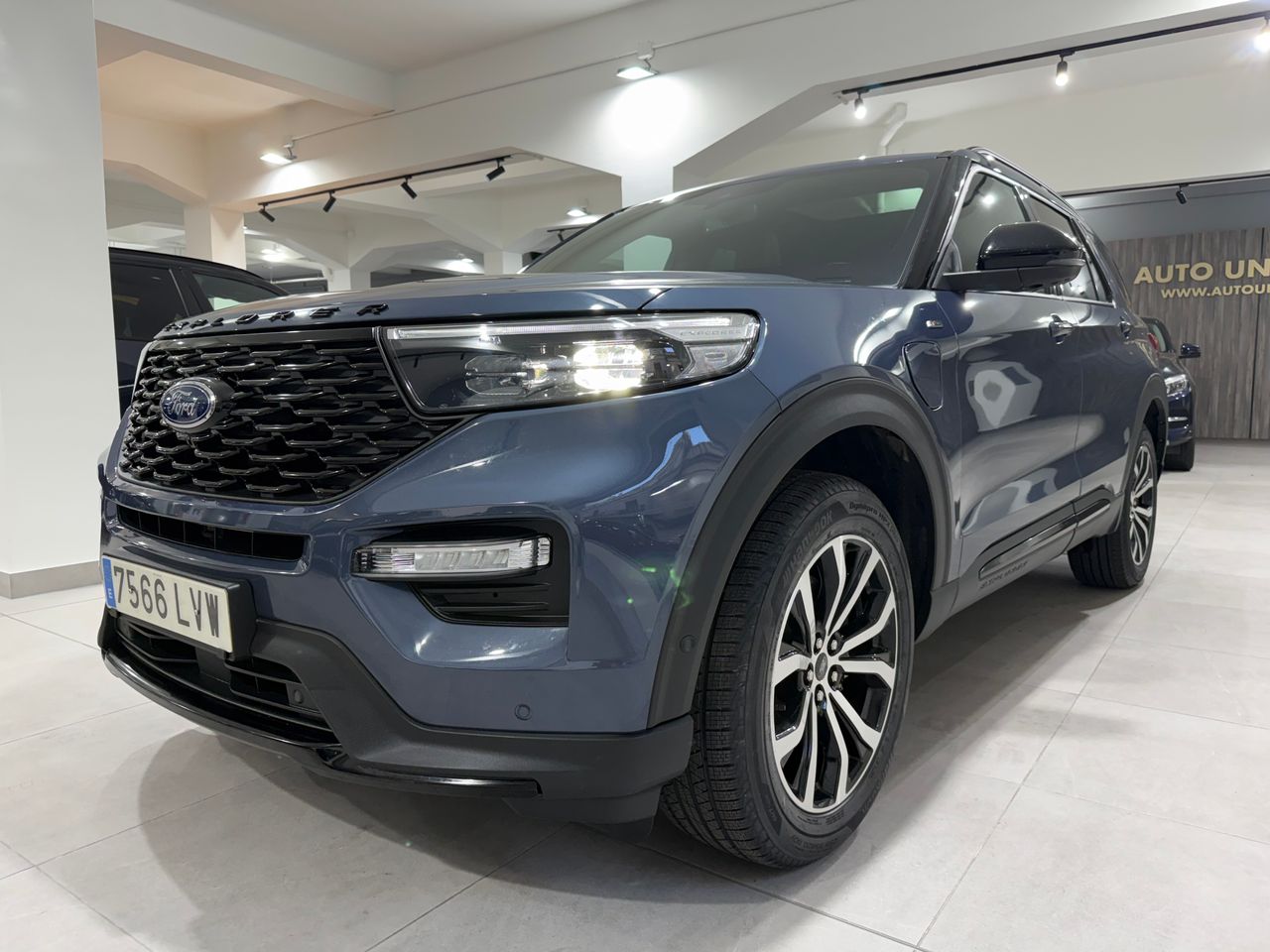 Ford Explorer 3.0 PHEV AWD ST-LINE 7 PLAZAS  - Foto 1