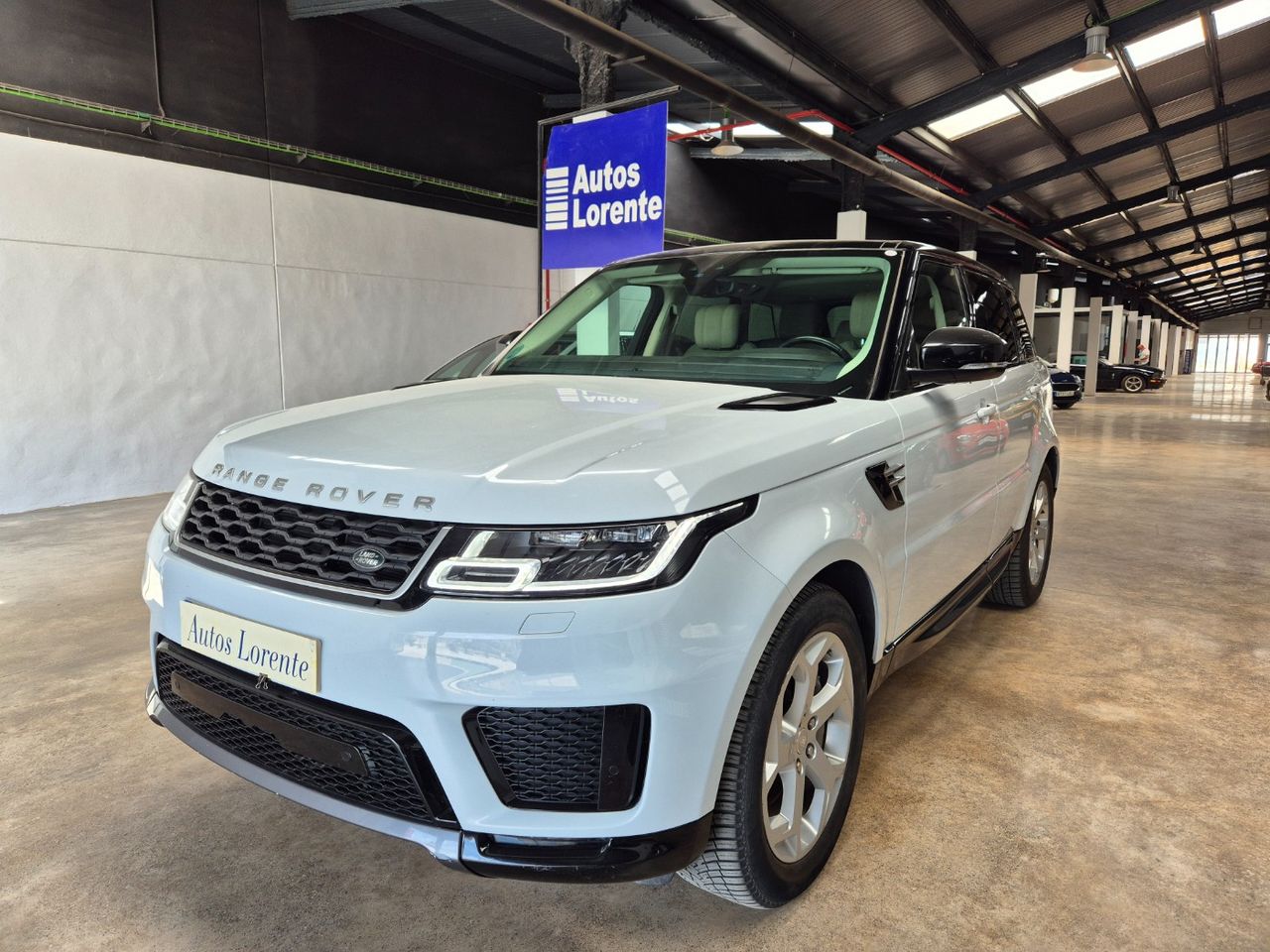 Land-Rover Range Rover Sport 3.0SD V6 305 CV AUTOMÁTICO  - Foto 1