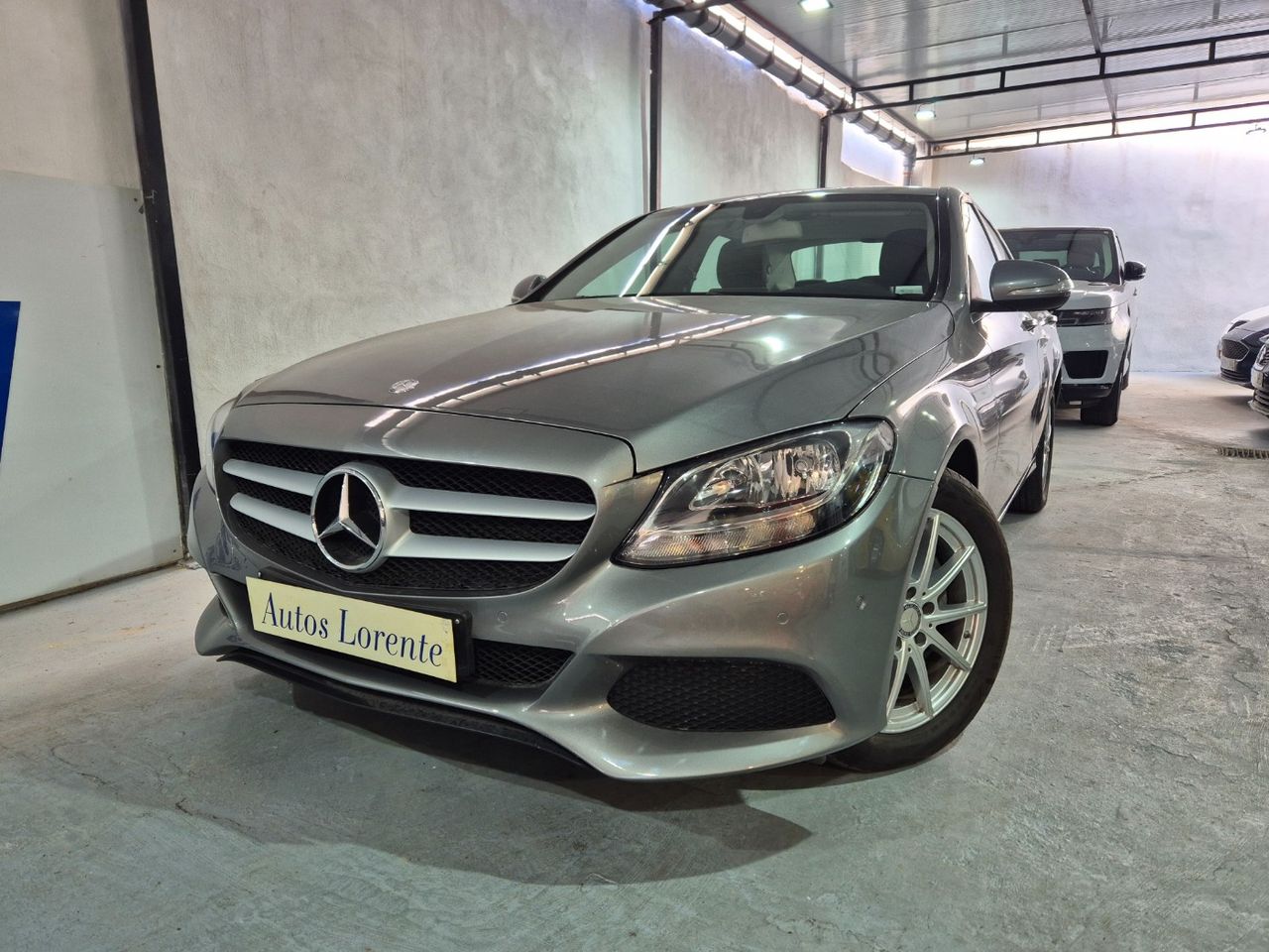 Mercedes Clase C 200D DBLUE 1.6DCI 136CV AUTOMÁTICO  - Foto 1