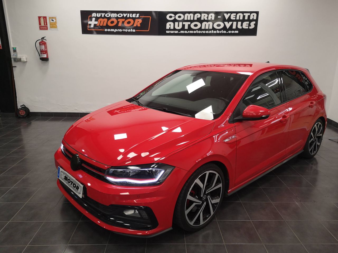 Volkswagen Polo 2.0 TSI GTI   - Foto 1