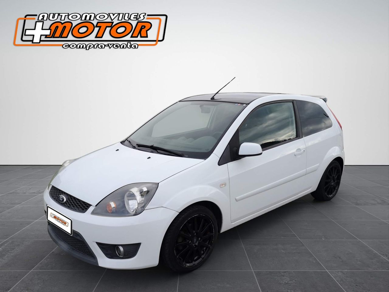 Ford Fiesta 1.6 TDCI SPORT   - Foto 1
