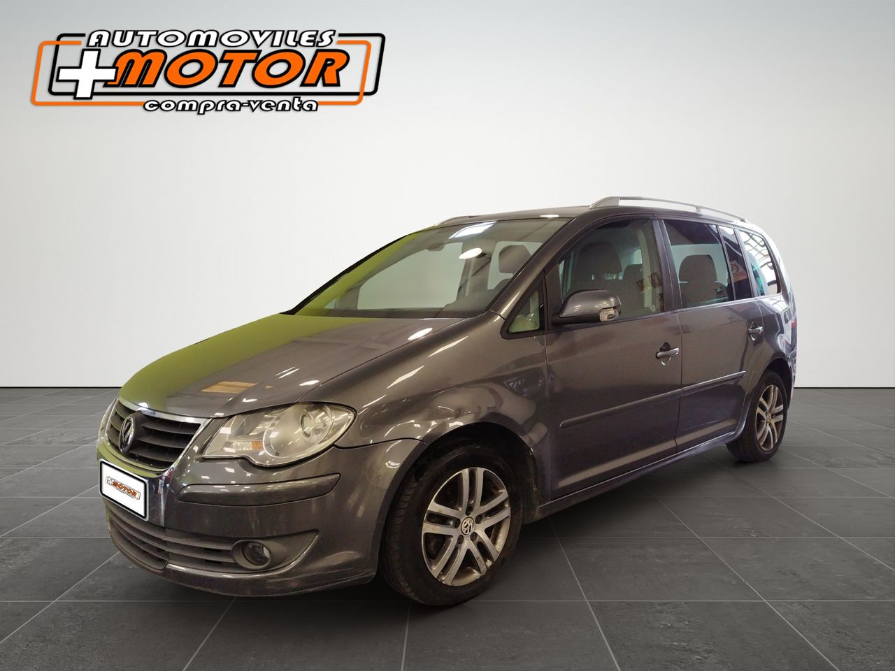 Volkswagen Touran  1.9 TDI CONFORTLINE    - Foto 1