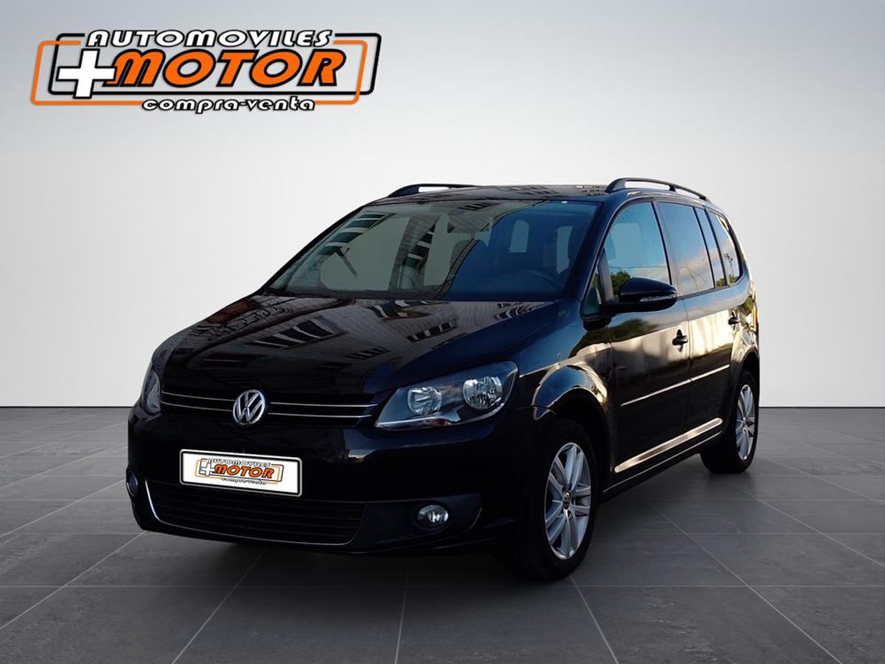 Volkswagen Touran 1.6 TDI Advance   - Foto 1