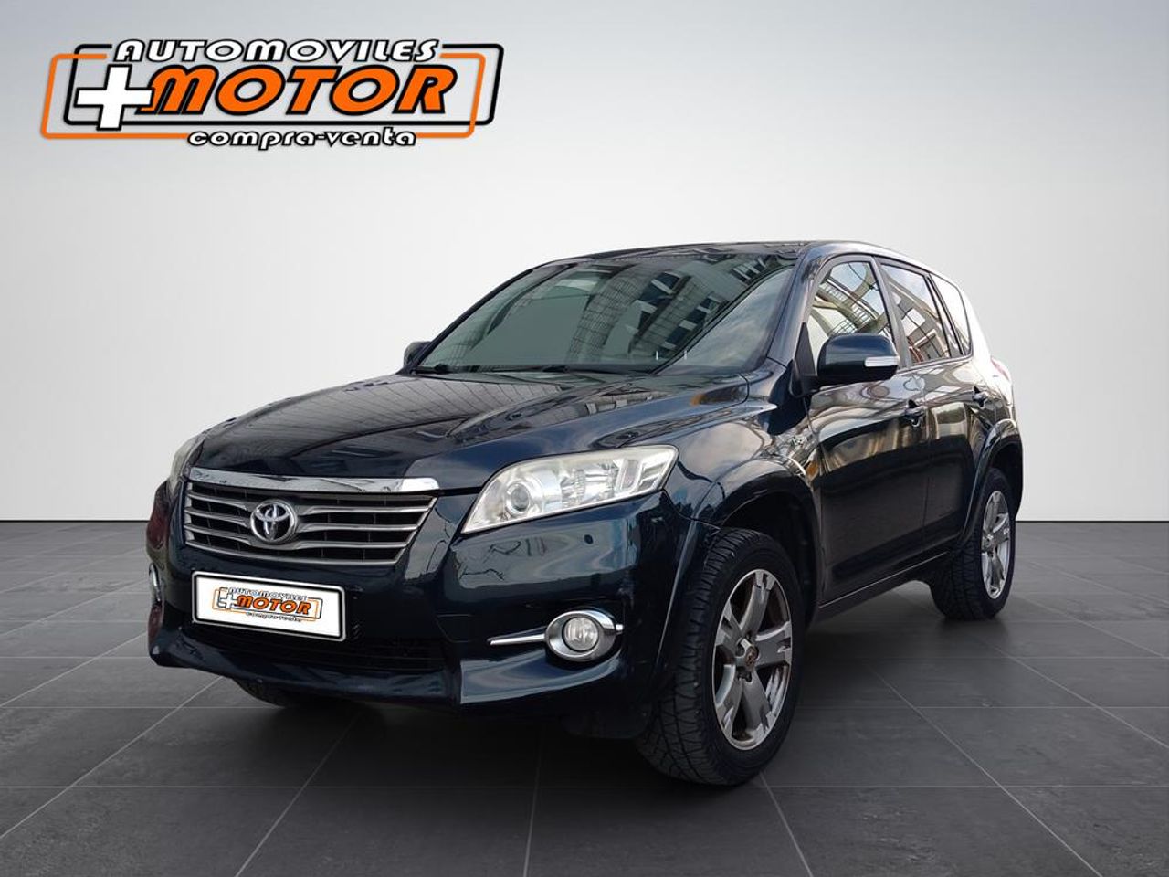 Toyota Rav4 2.2 D-4D Executive   - Foto 1
