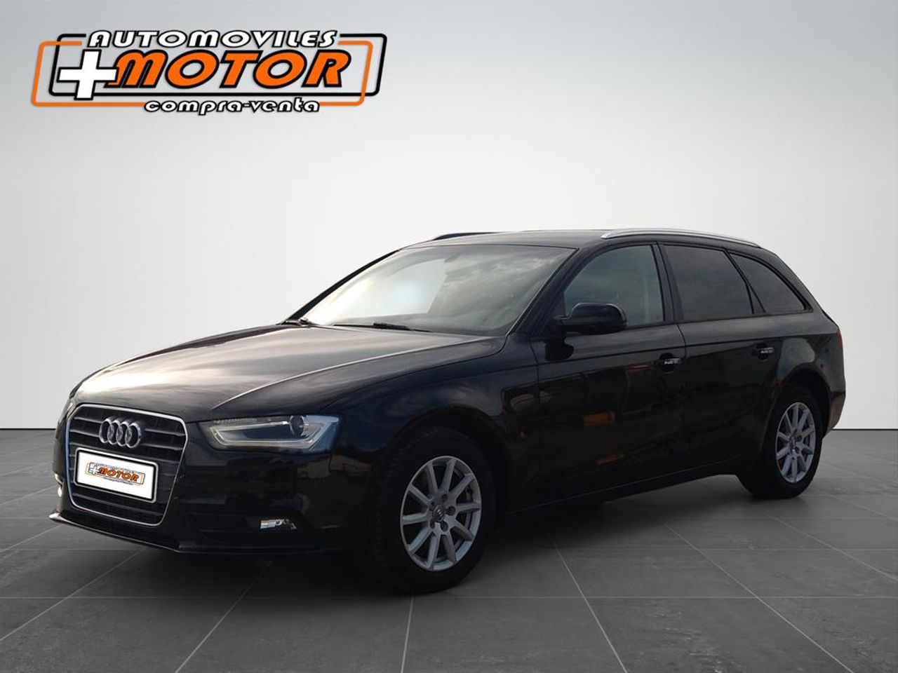 Audi A4  2.0 TDI ATTRACTION 143 CV  - Foto 1