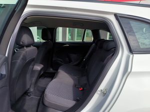 Opel Astra 1.6 CDTi S/S 81kW (110CV) Selective ST  - Foto 11