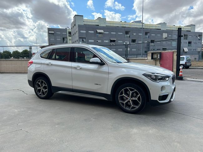 BMW X1 sDrive18dA  - Foto 13