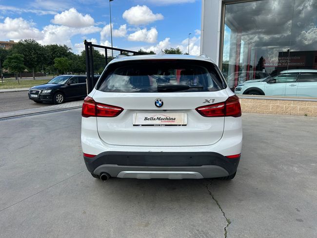 BMW X1 sDrive18dA  - Foto 6