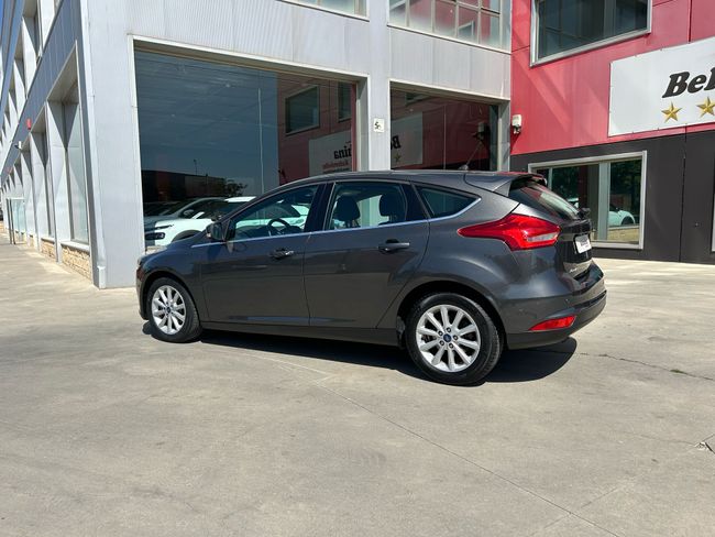 Ford Focus 1.5 TDCi 88kW Titanium  - Foto 5