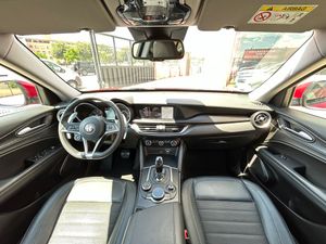 Alfa Romeo Stelvio 2.2 Diésel 110kW (150CV) Executive RWD  - Foto 16