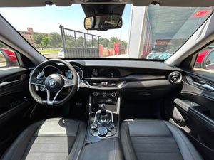 Alfa Romeo Stelvio 2.2 Diésel 132kW (180CV) Executive RWD  - Foto 14