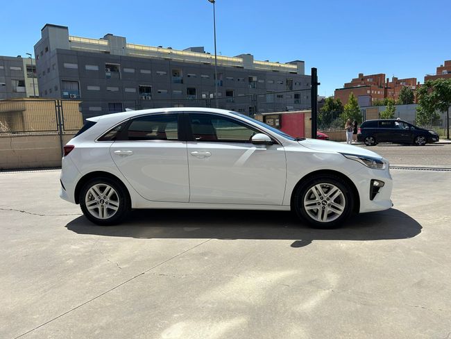 Kia Ceed 1.6 CRDi 85kW (115CV) Drive  - Foto 4