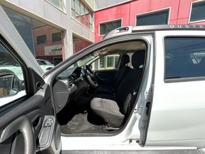 Dacia Duster Ambiance dCi 80kW (109CV) 4X4 2017  - Foto 9