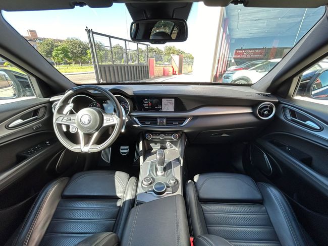 Alfa Romeo Stelvio 2.2 Diésel 154kW (210CV) Executive Q4  - Foto 13