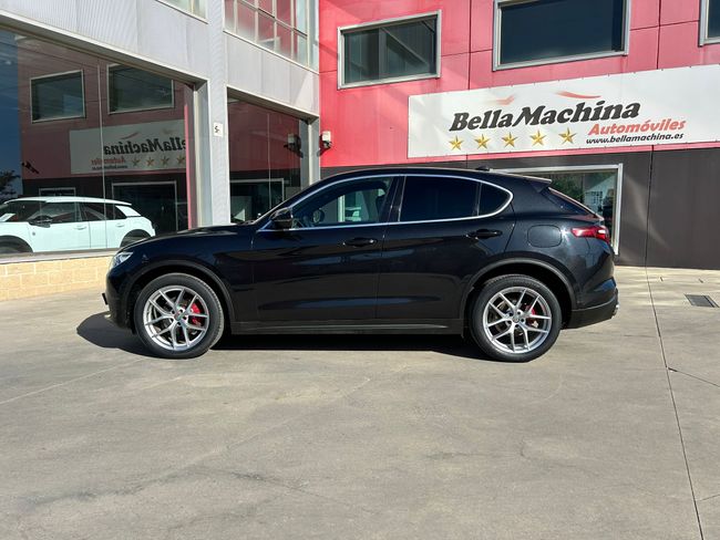 Alfa Romeo Stelvio 2.2 Diésel 154kW (210CV) Executive Q4  - Foto 4