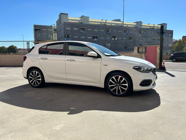 Fiat Tipo 5P 1.6 MUltijet 88kW (120CV) Lounge  - Foto 4