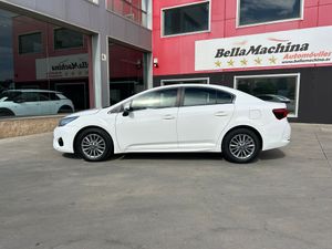 Toyota Avensis 1.6 115D BUSINESS ADVANCE  - Foto 8