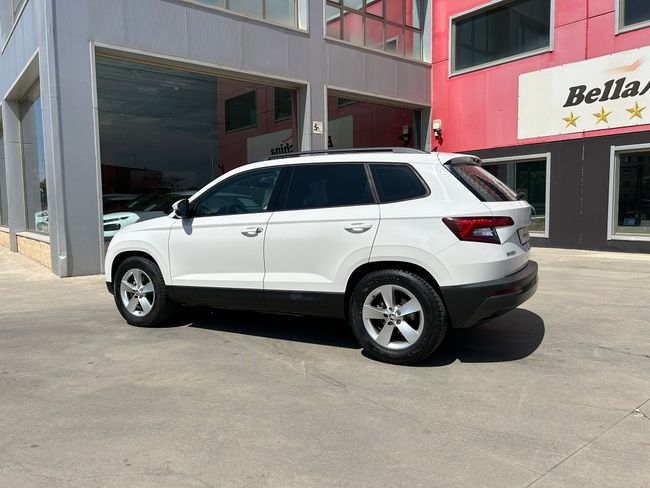 Skoda Karoq 2.0 TDI 110kW (150CV) DSG 4X4 Ambition  - Foto 4