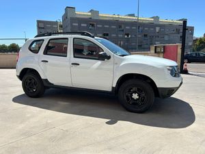 Dacia Duster Ambiance dCi 80kW (109CV) 4X4 2017  - Foto 5