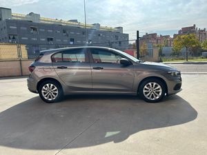 Fiat Tipo 1.6 Lounge 88kW (120CV) diesel Mjet 5p.  - Foto 7