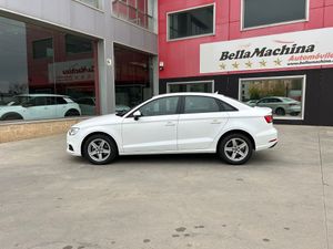 Audi A3 design edition 1.6 TDI 85kW(116CV) Sedan  - Foto 4