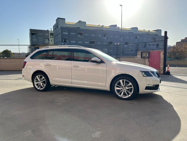 Skoda Octavia Combi 2.0 TDI CR 110KW (150) Ambition  - Foto 6