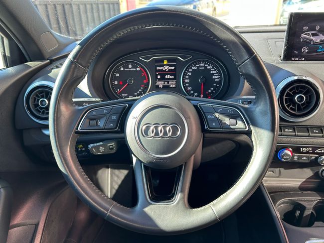 Audi A3 S line edition 1.5 TFSI CoD EVO Sedan  - Foto 12