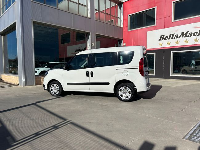 Fiat Doblò Panorama COMBI 5 PLAZAS   - Foto 5