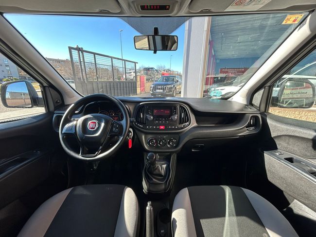 Fiat Doblò Panorama COMBI 5 PLAZAS   - Foto 13