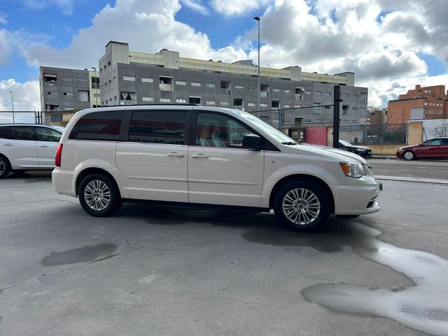 Chrysler Voyager SE 2.8 CRD Auto SILVER  - Foto 6