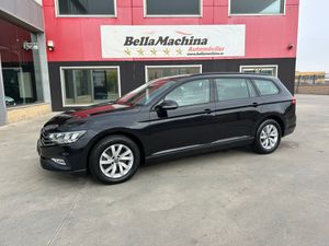 Volkswagen Passat Variant Business 2.0 TDI 110kW  - Foto 3