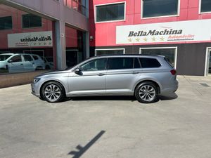 Volkswagen Passat Variant Executive 2.0 TDI 110kW DSG  - Foto 3