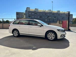 Volkswagen Passat Variant Business 2.0 TDI 110kW  - Foto 5