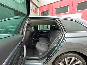 Skoda Octavia Combi 2.0 TDI 110kW (150CV) DSG Style  - Foto 11