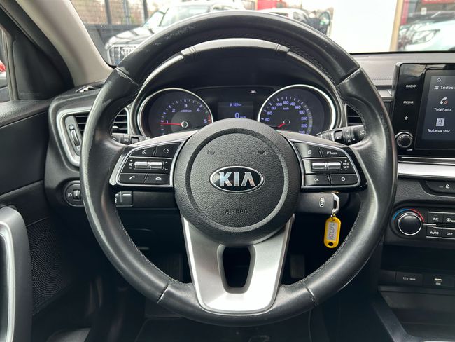 Kia Ceed 1.6 CRDi 85kW (115CV) Drive  - Foto 12