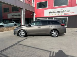 Toyota Auris 1.8 140H Active (Bus. P.) Touring Sports  - Foto 4