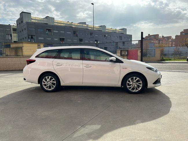 Toyota Auris 1.8 140H Active (Bus. P.) Touring Sports  - Foto 7