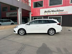 Toyota Auris 1.8 140H Active (Bus. P.) Touring Sports  - Foto 4