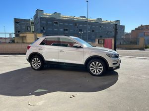 Volkswagen T-Roc Advance 2.0 TDI 85kW (115CV)  - Foto 7