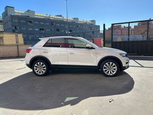 Volkswagen T-Roc Advance 2.0 TDI 85kW (115CV)  - Foto 6