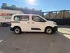 Citroën Berlingo Talla M BlueHDi 100 S&S FEEL  - Foto 2
