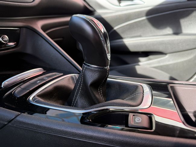 Opel Insignia  ST 1.6 CDTi 100kW Turbo D Selective