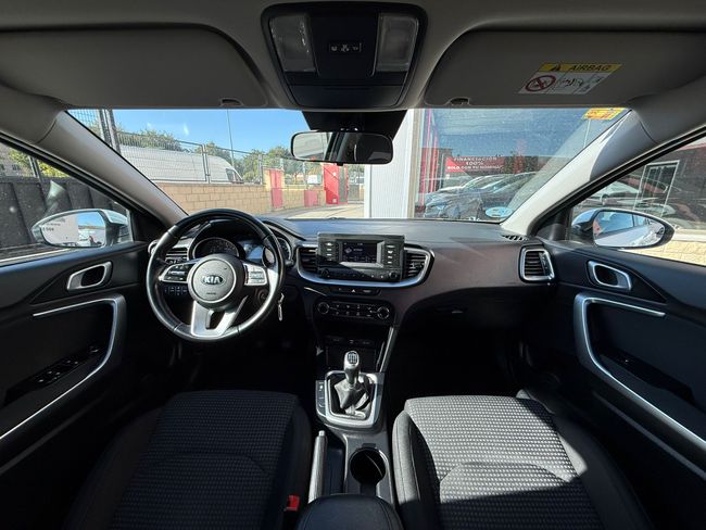 Kia Ceed 1.6 CRDi 85kW (115CV) Concept