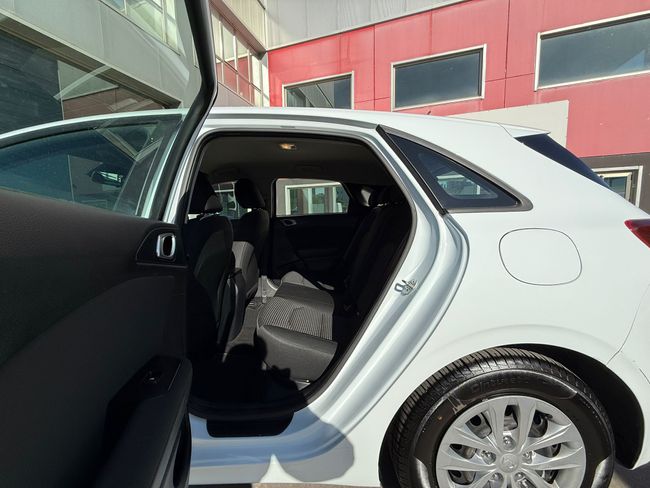 Kia Ceed 1.6 CRDi 85kW (115CV) Concept