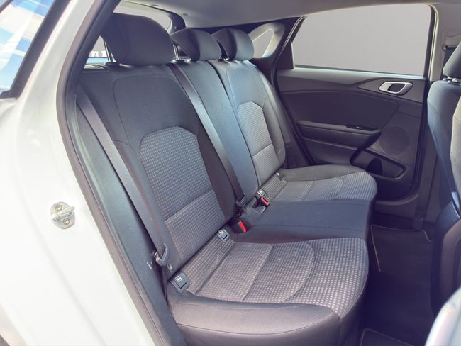 Kia Ceed 1.6 CRDi 85kW (115CV) Concept