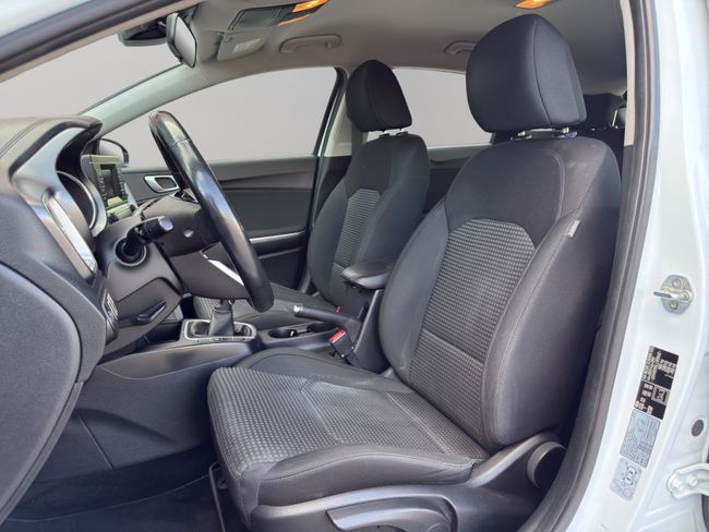 Kia Ceed 1.6 CRDi 85kW (115CV) Concept