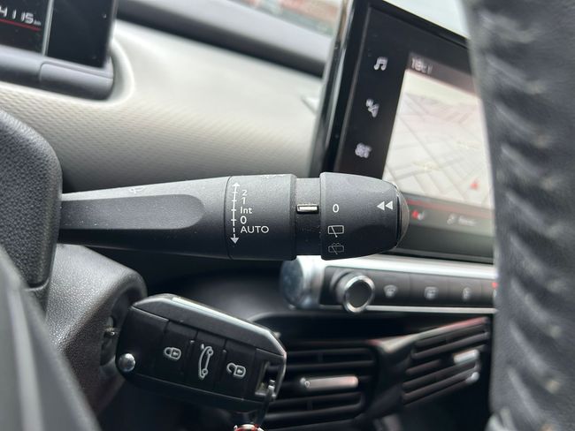 Citroën C4 Cactus BlueHDi 73KW (100CV) Shine