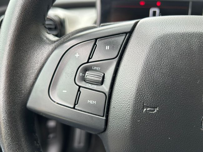 Citroën C4 Cactus BlueHDi 73KW (100CV) Shine