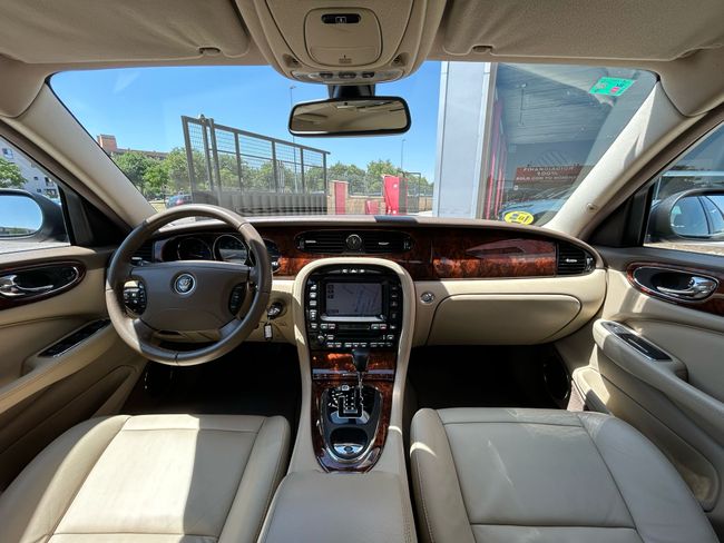 Jaguar XJ XJ6 2.7D V6 Executive