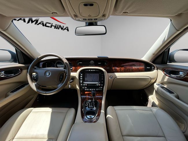 Jaguar XJ XJ6 2.7D V6 Executive